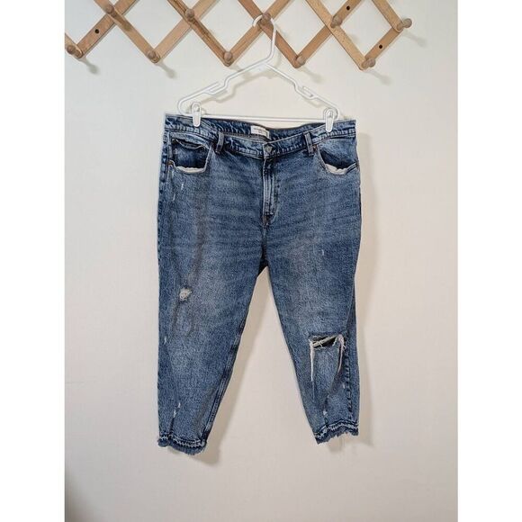 Abercrombie & Fitch The Mom High Rise Distressed Denim Jeans - Size 20s - Picture 1 of 9